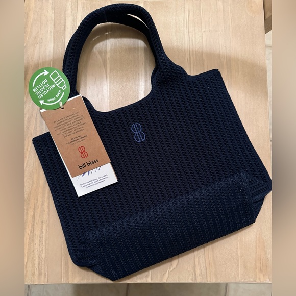Bill Blass Sutton City Small Tote - Crochet, navy blue, brand new with tags - Picture 5 of 8